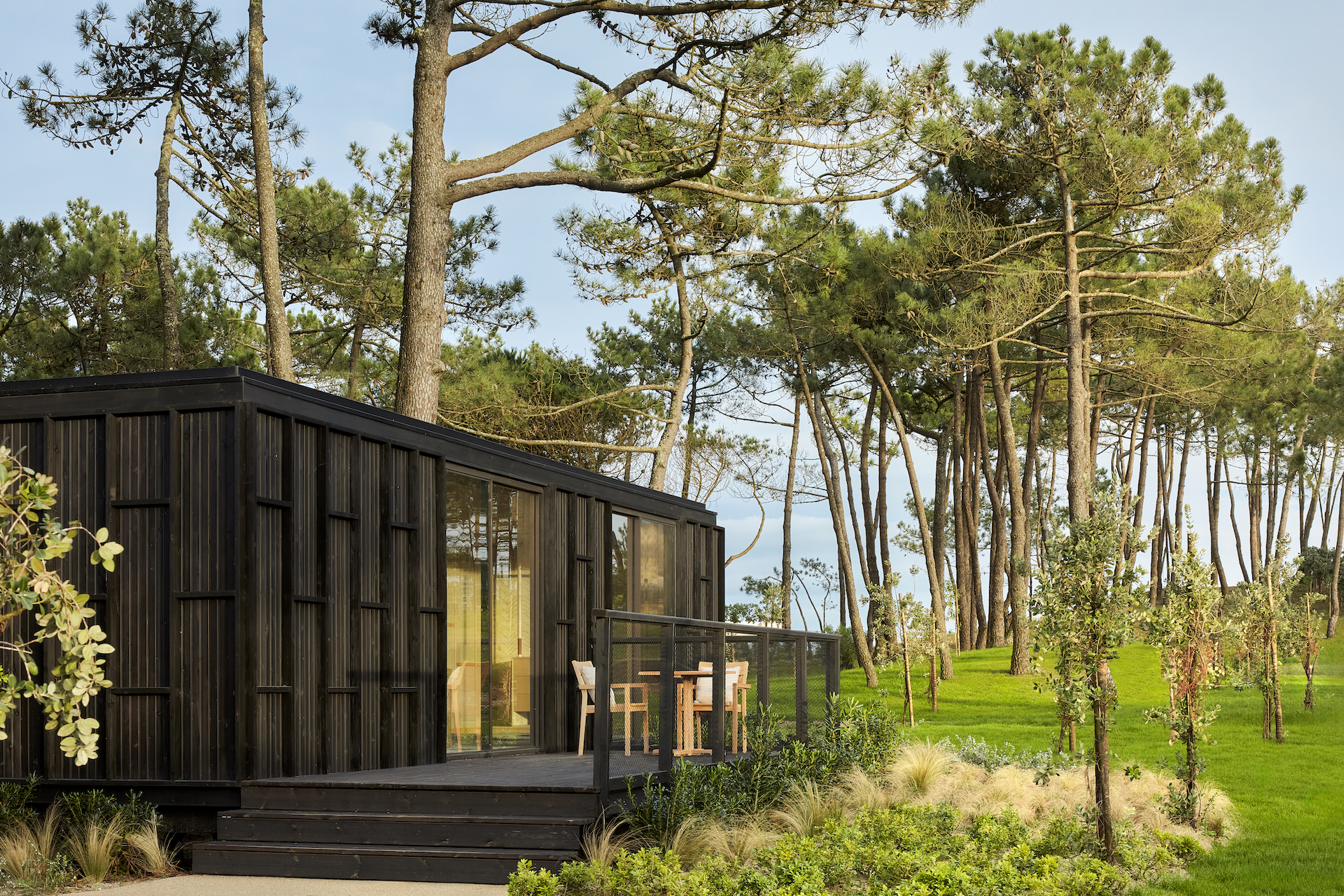 Tivoli_Estela_Golf_Lodges_Porto_Guest_Room_Exterior_1